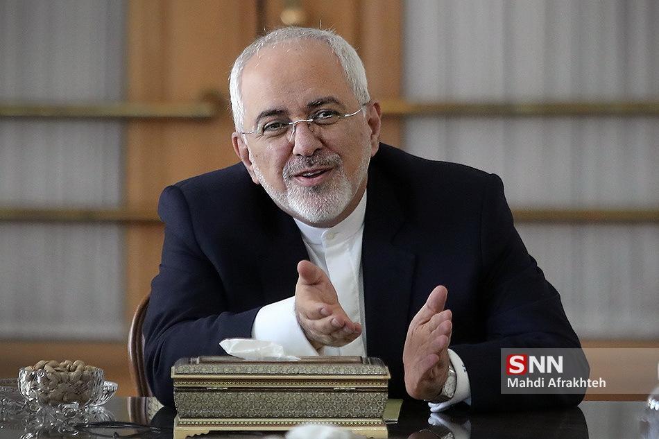 ظریف: مداخله سفیر انگلیس در تظاهرات تهران را با شدیدترین ظریف: مداخله سفیر انگلیس در تظاهرات تهران را با شدیدترین لحن جواب دادیم