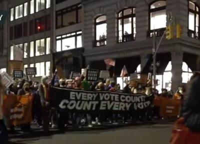 تظاهرات مردم نیویورک علیه ترامپ و آراء الکترال