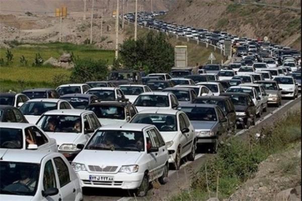 یکطرفه شد؛ ترافیک سنگین در جاده شمال ، از تردد کسبه و روستاییان هم جلوگیری می گردد